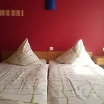 Zur Alten Eiche B&B