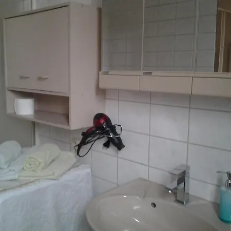 فندق مبيت وإفطار Zur Alten Eiche 3*