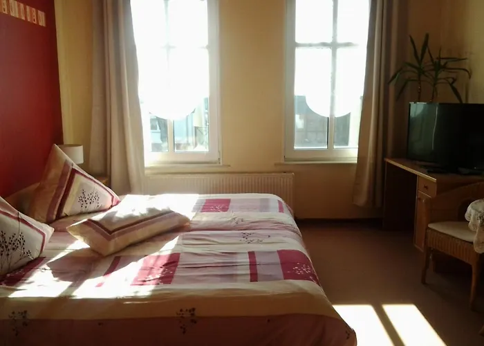 Zur Alten Eiche Oda ve Kahvaltı 3*