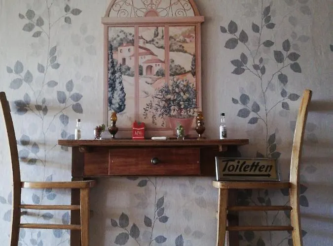 ベッド・アンド・ブレックファスト Zur Alten Eiche 3*